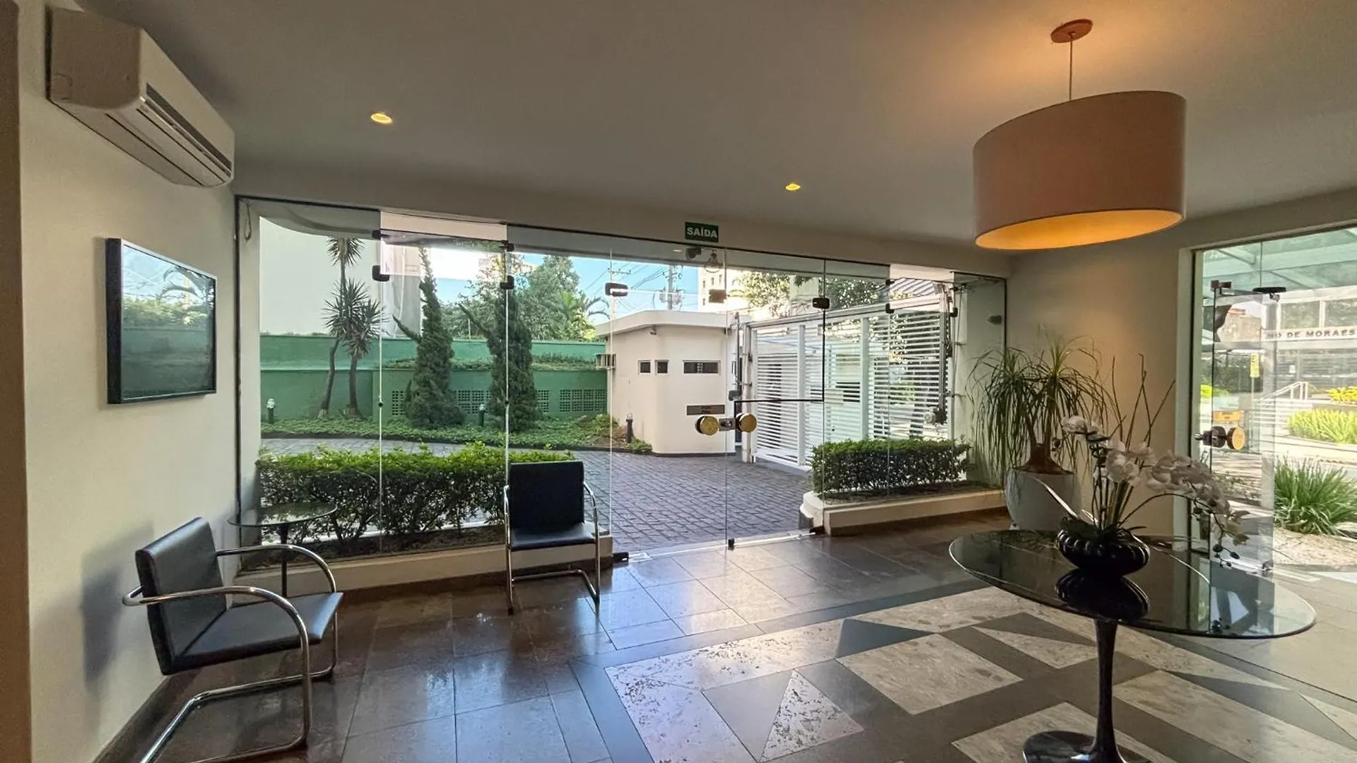 Apartment Flat Classic Charm - No Coracao Do Itaim Bibi Sao Paulo